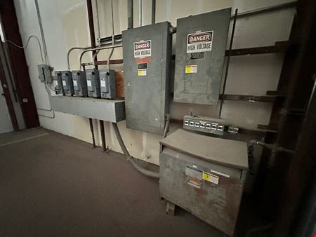 Preview of Industrial space for Rent at 2833 Roosevelt Ave