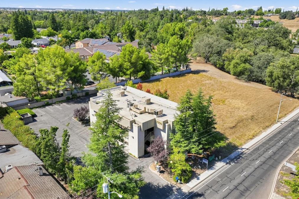 3300 Sunset Boulevard | Turnkey Suite, Below-Market Rents