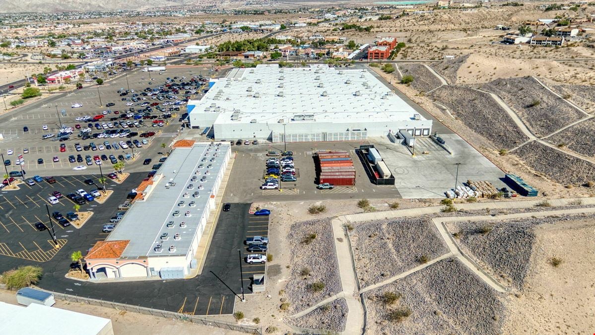 Retail Space for Lease - Great Visibility