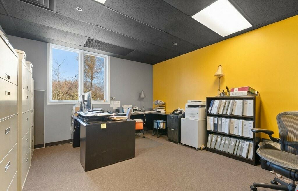850 West Bartlett Rd. 
