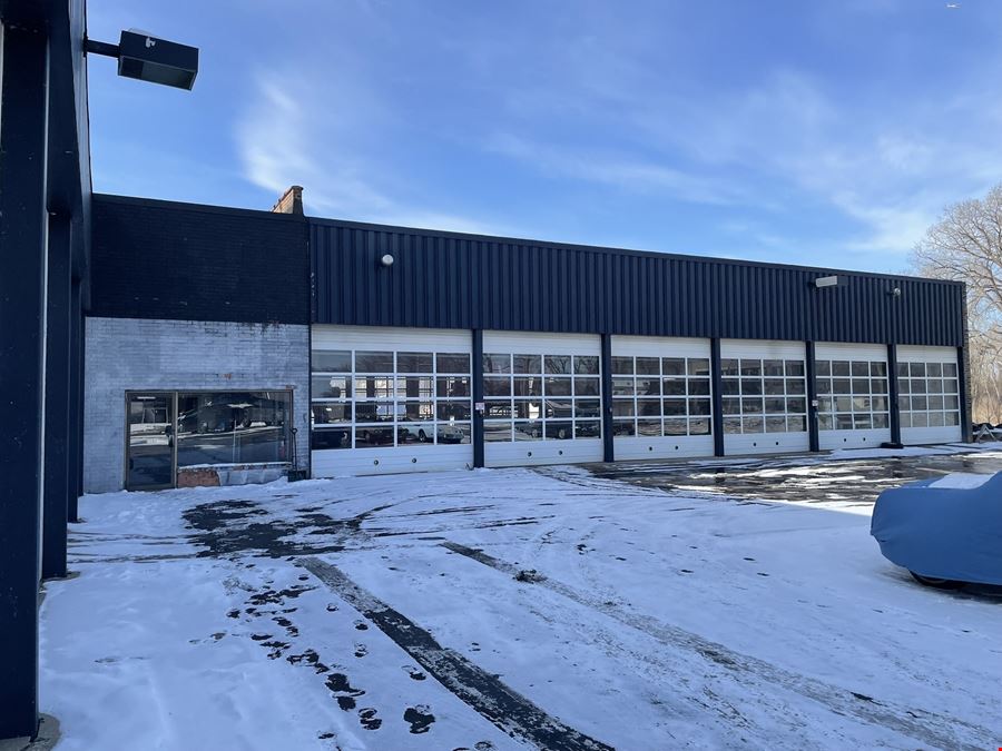 Auto Dealership & Service Center