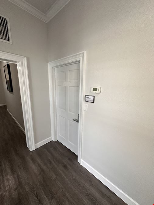 Executive Suites for Lease in Downtown Pensacola