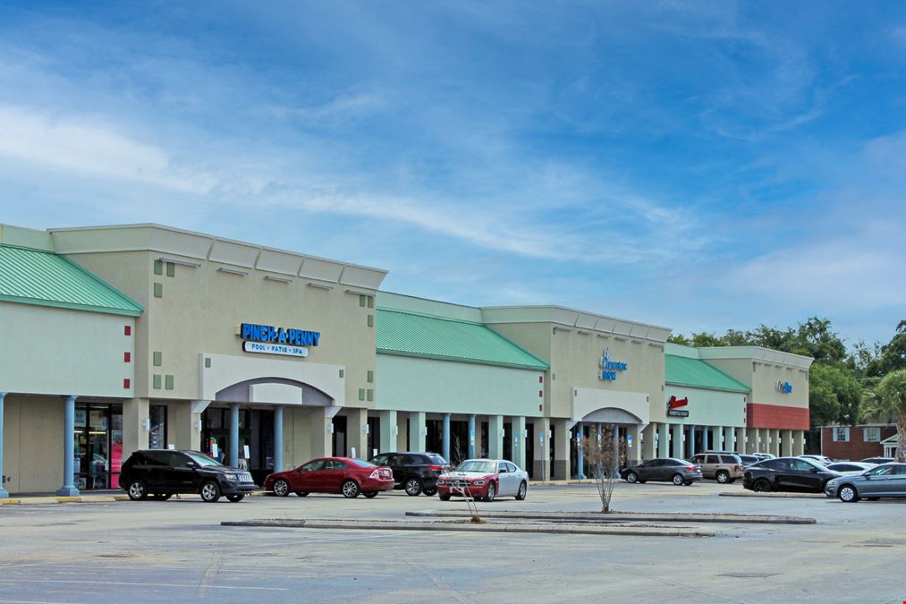 Edgewood Isle Plaza