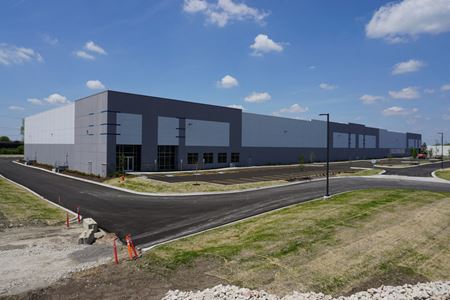 Preview of commercial space at 540 Frontenac Court