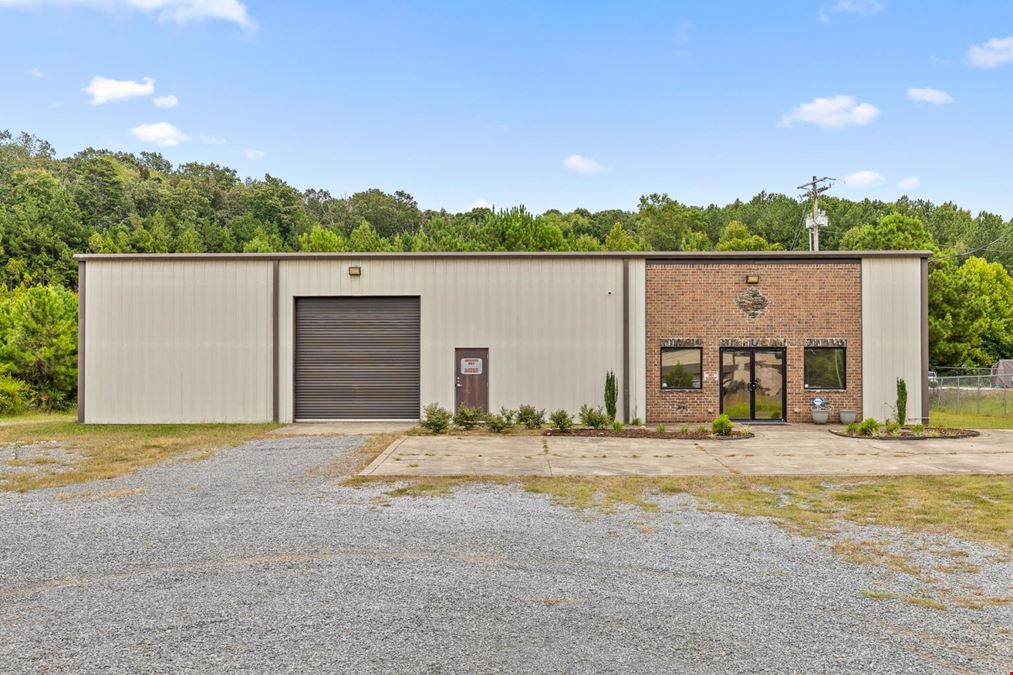 6100 square feet Warehouse with office space