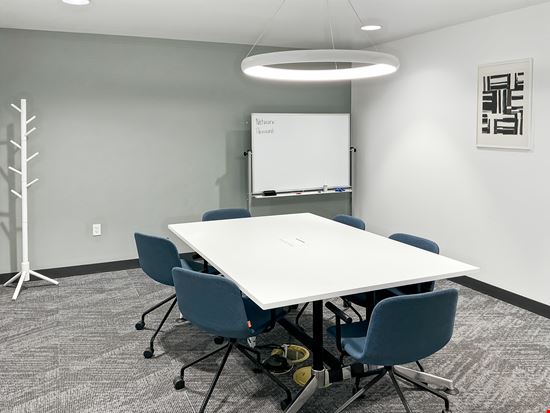 Regus - Las Vegas - E Carson St