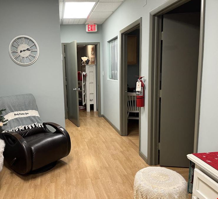 Top Floor Salon/Office Suites