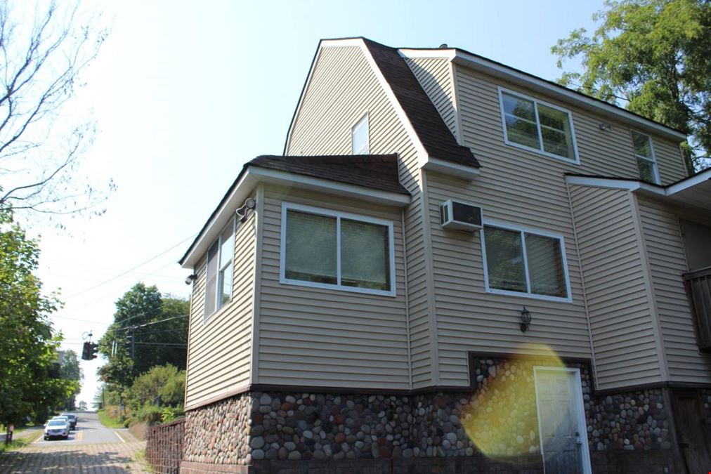 58 Pleasant Street