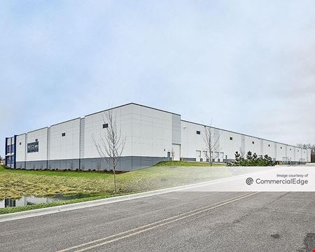 Preview of Industrial space for Rent at 220 N York Rd
