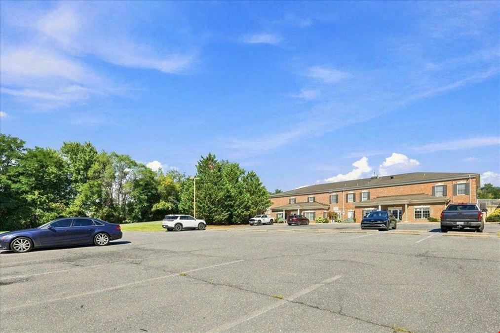 TURNKEY MEDICAL & PROFESSIONAL OFFICE IN MCGAHEYSVILLE