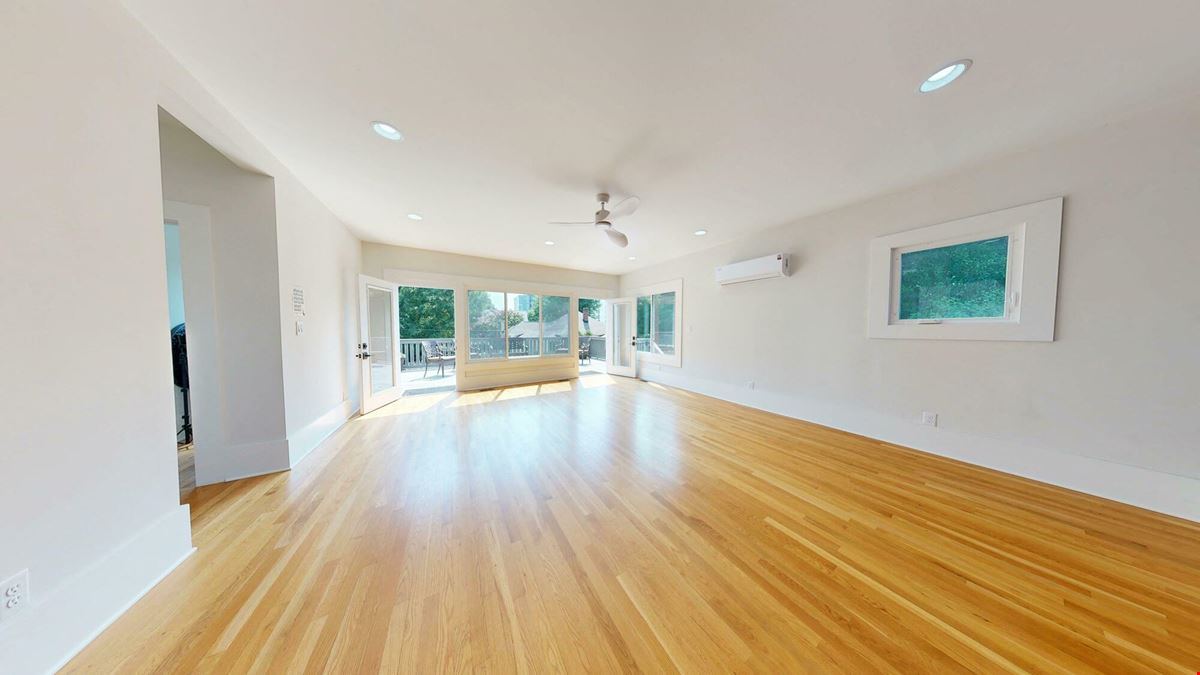 704 Glenwood Ave