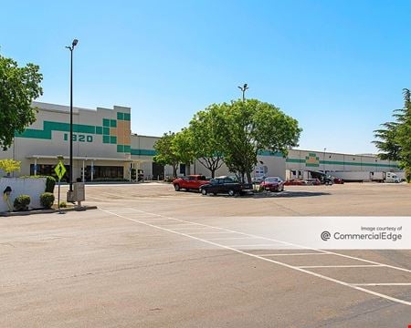 Preview of commercial space at 1820 North MacArthur Drive
