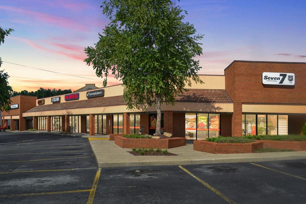 Oaktree Plaza