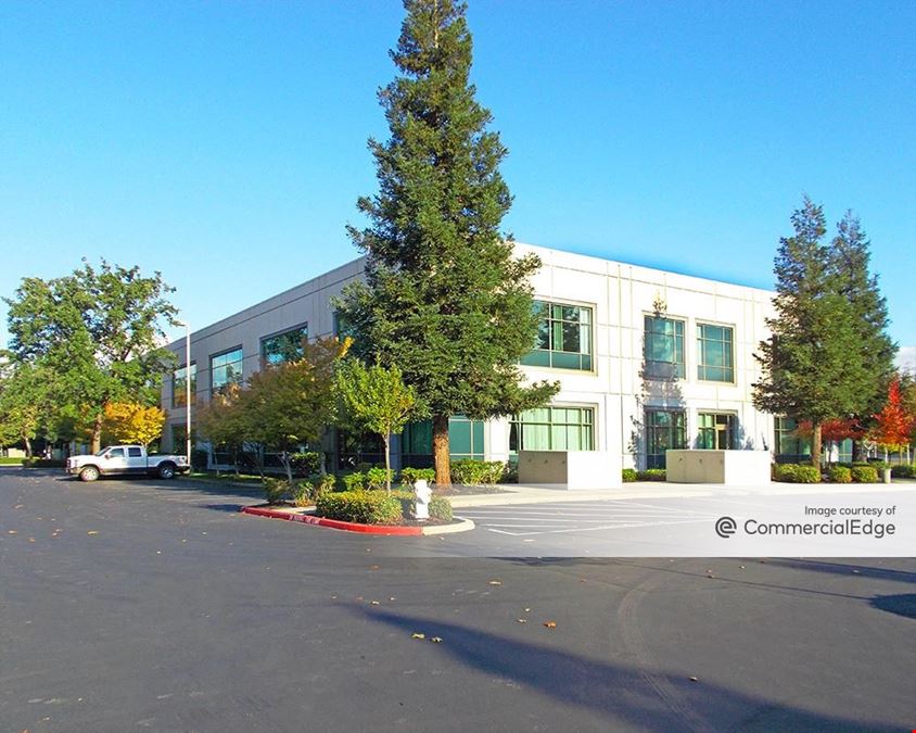 Gold Pointe Corporate Center - Building E