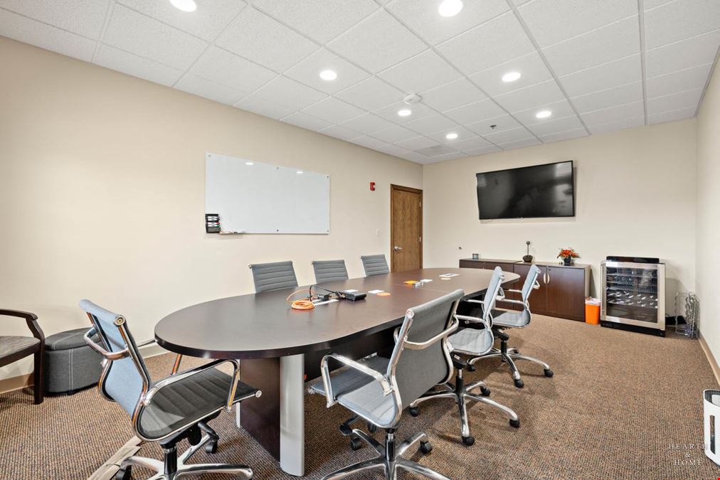 106 S Wynstone Park Dr, Ste 104. N Barrington, IL