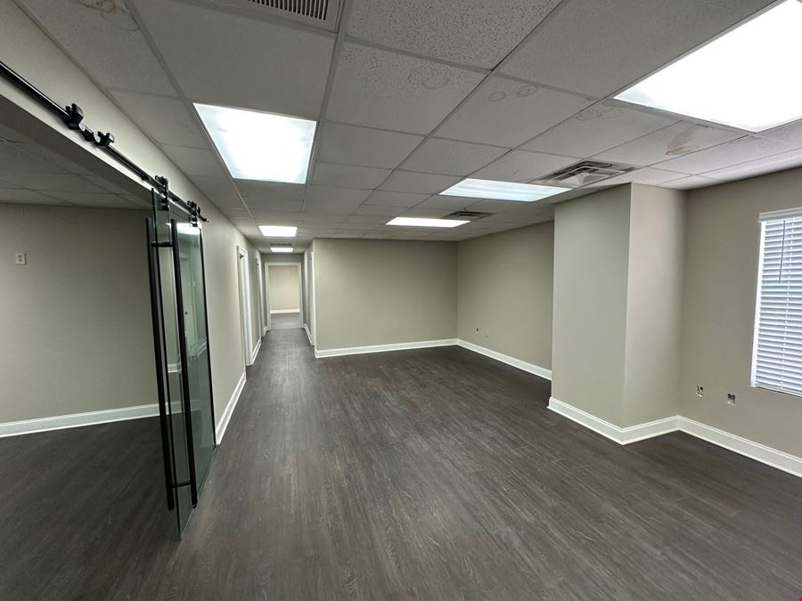Class A Office / Warehouse / Showroom in Columbia County