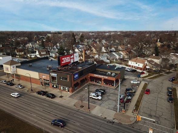 Preview of Retail space for Rent at 22304-22346 Woodward Avenue