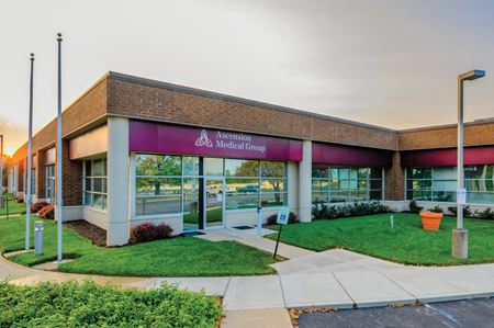 Preview of Office space for Rent at 6620-6640 Parkdale Place
