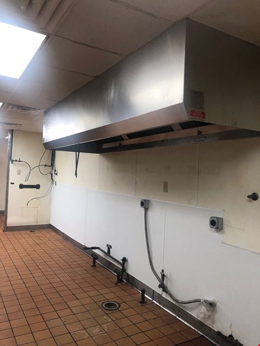 Former Taco Bell For Sale or Lease