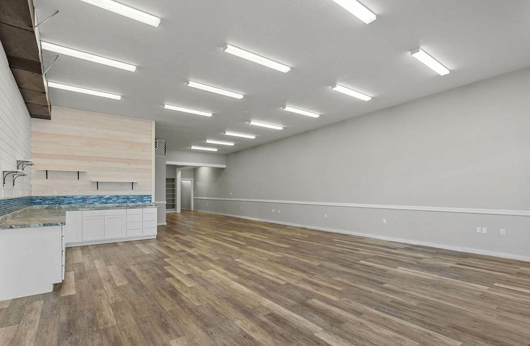 Sunset Retail Center
