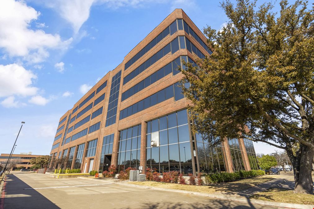 1130 E Arapaho Rd