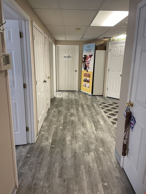 1 B Commons Drive, Unit 13B