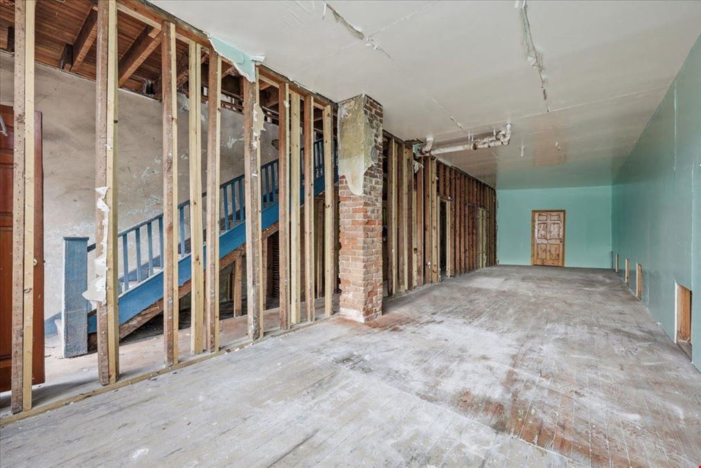 315 & 309 Ogle Ave