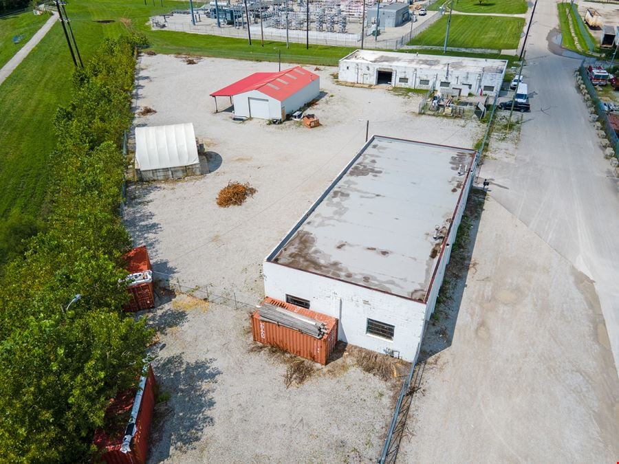 Three-Building Industrial Site w/ Outdoor Storage
