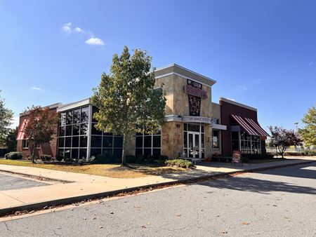 Preview of Retail space for Sale at 1105 E Oak St