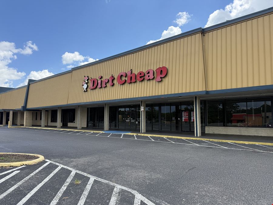 Fairfield Village Plaza -  Pensacola, FL 32506