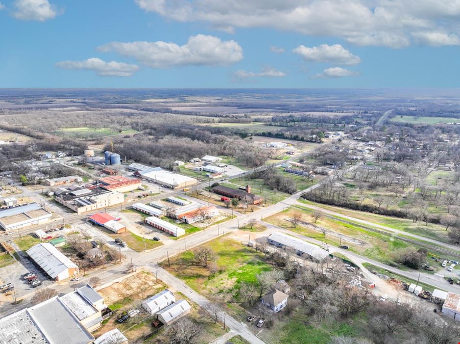 Land for Sale in Bonham