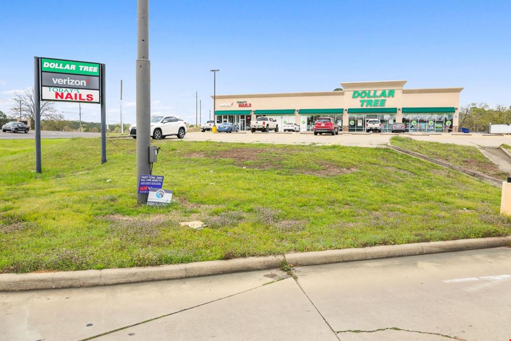 Mansfield Plaza
