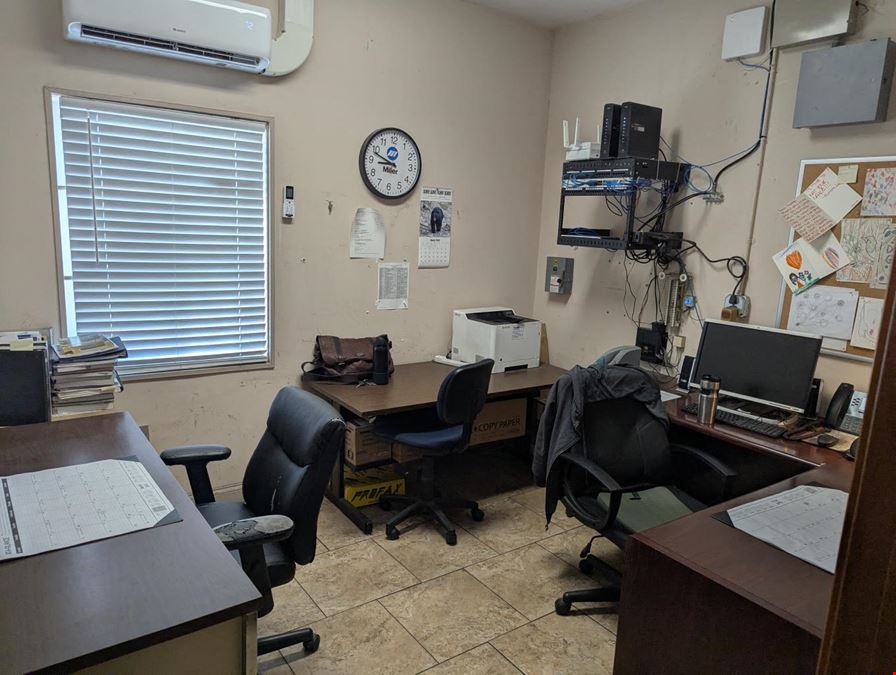 1025 W. Olympia Drive: Suite C