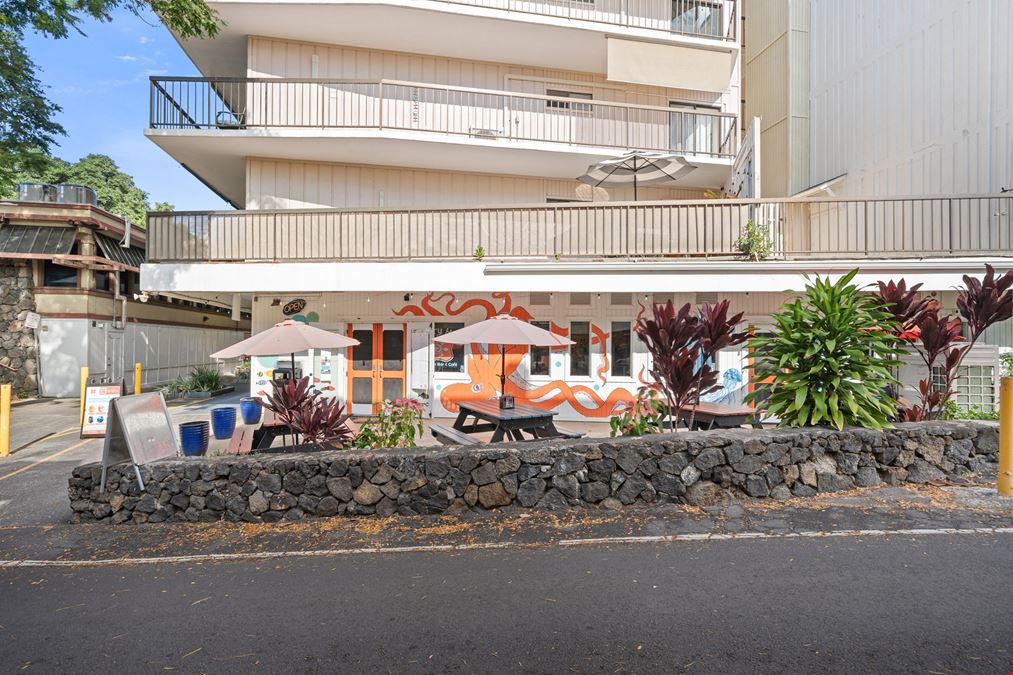 Kona Plaza