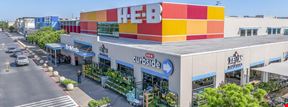Culebra Market Shopping Center 