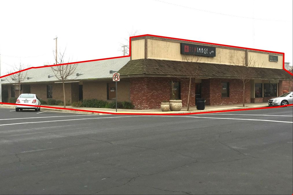 Office/Retail Space in Charming Downtown Reedley