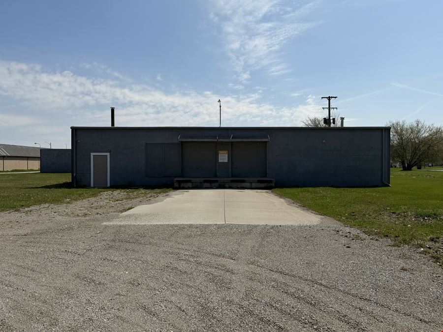 Former Denno's Furniture & Mattress