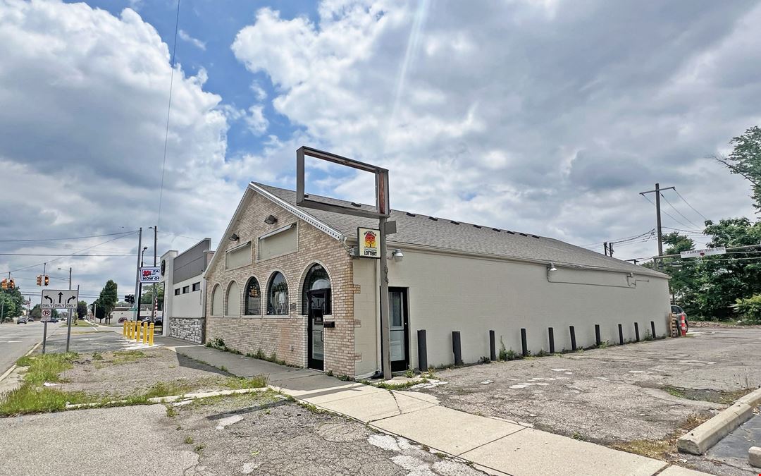 25825 Seven Mile Rd West
