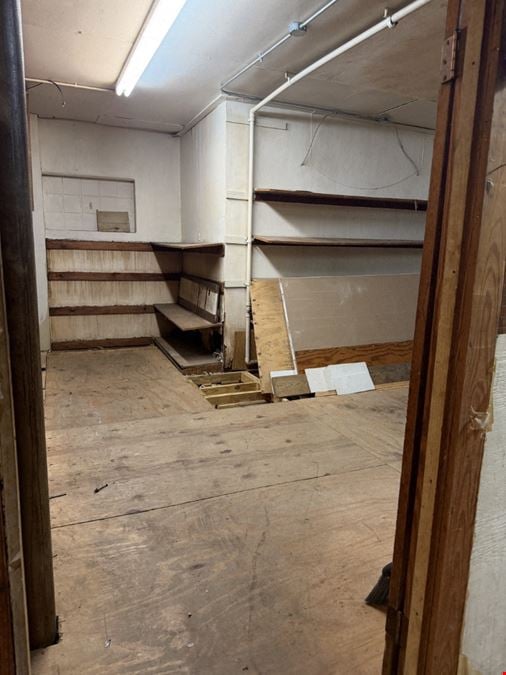 1917 W Cervantes St | Retail For Sale or Lease