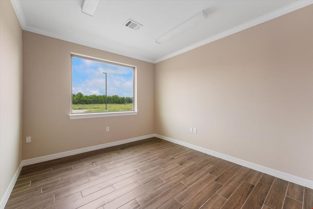 2743 Smith Ranch Rd