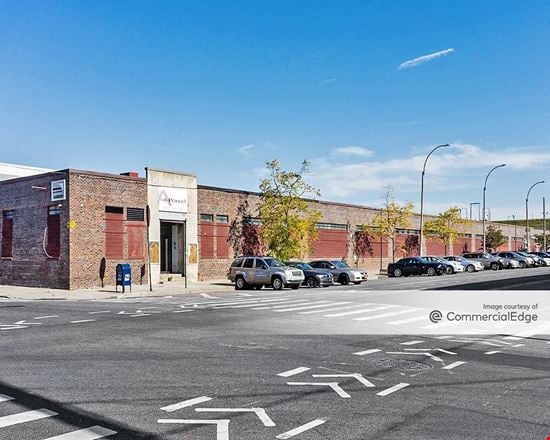 Preview of Industrial space for Rent at 885 East 138th Street