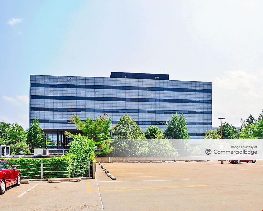Court Plaza