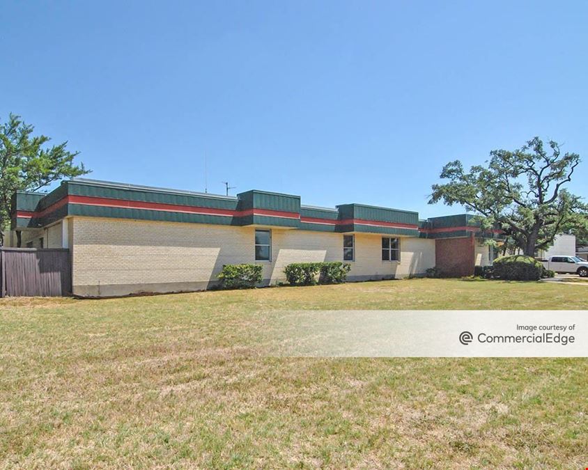 2925 Merrell Rd.