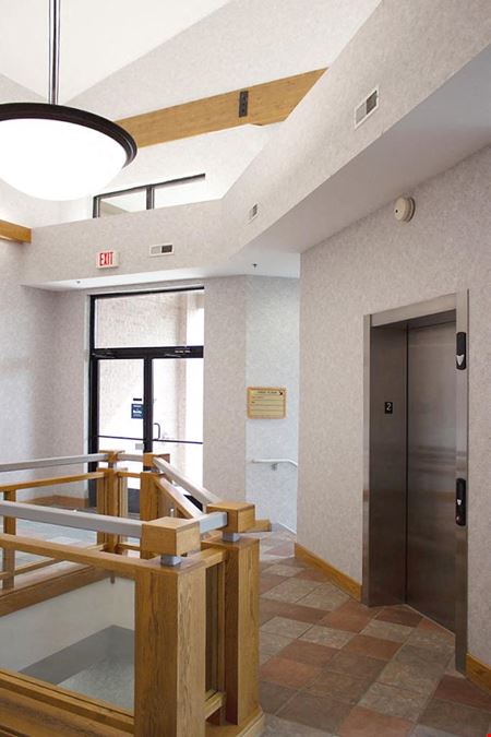 822 Centennial - Prime Location in Capitol Commerce Center