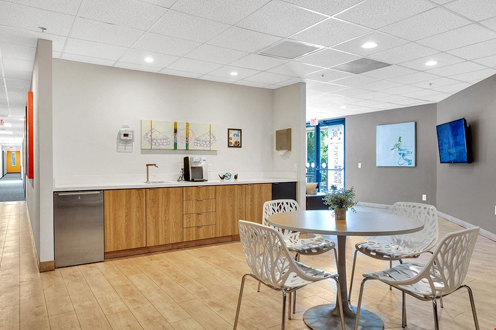 Workstyle Flexible Spaces - 11225 North 28th Drive