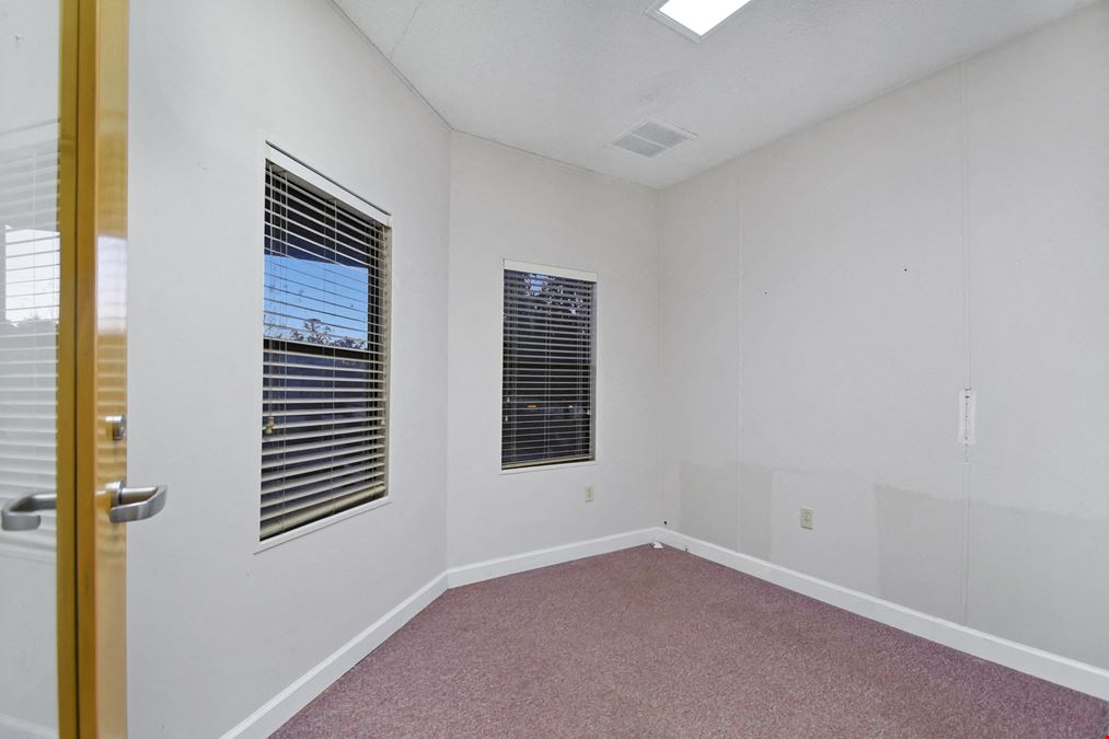 1535 State Road 207