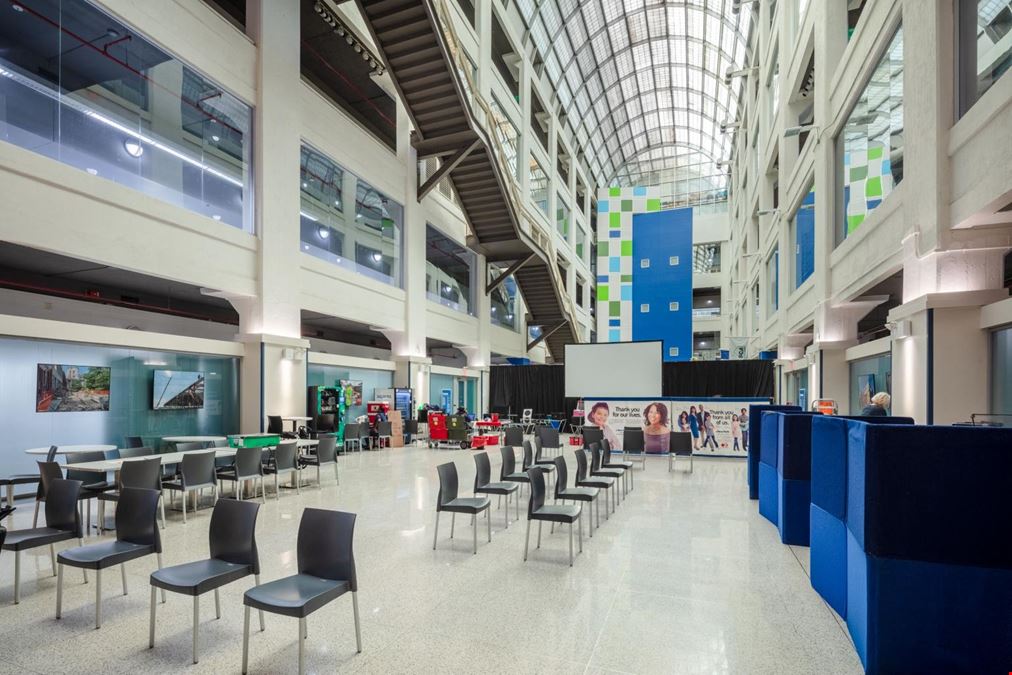 Queens Atrium