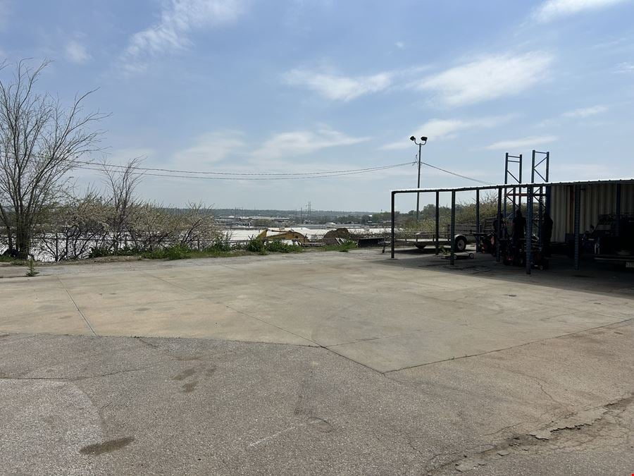 4425 S 84th Street