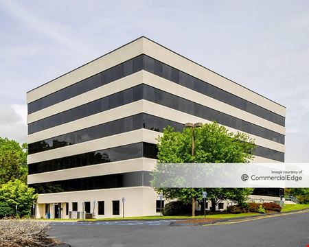 Preview of Commercial space for Rent at 609 West Johnson Avenue