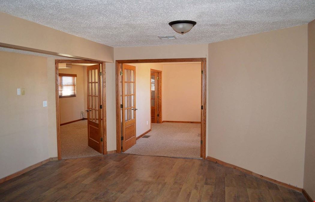 1003 W. LaLande Ave.